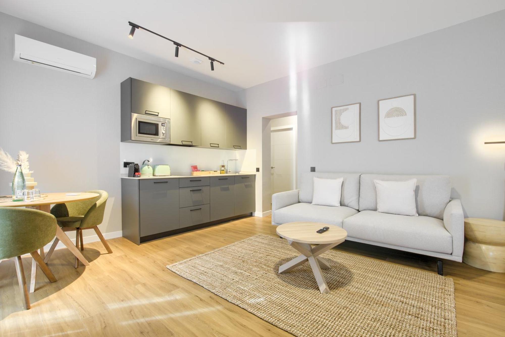 Ferienwohnung Dobo Madrid Justicia Zimmer foto